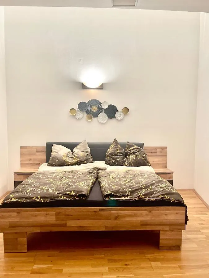 Klimatisiertes, Ruhiges Dachgeschoss Cityapartment Im Zentrum Wiens