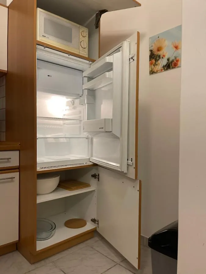 Klimatisiertes, Ruhiges Dachgeschoss Cityapartment Im Zentrum Wiens 0*, Vienna
