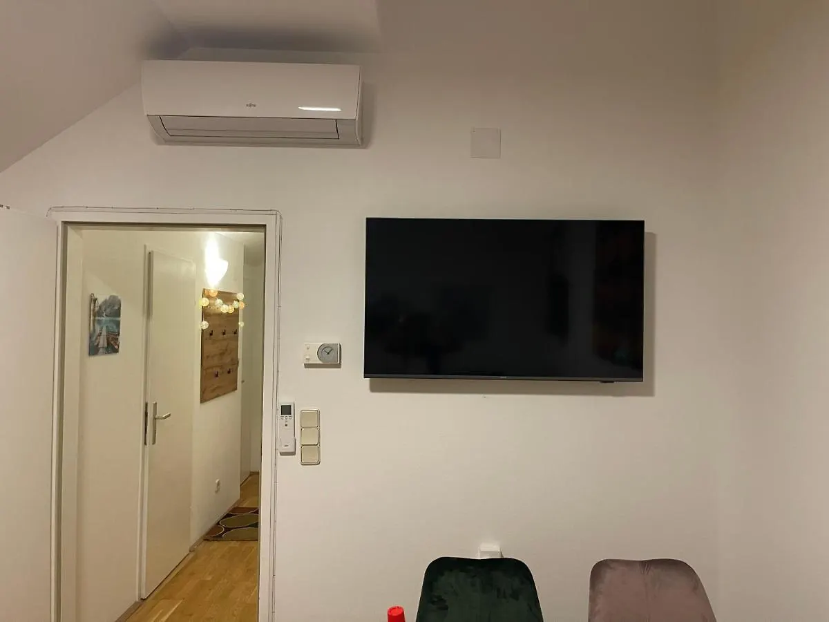 Apartment Klimatisiertes, Ruhiges Dachgeschoss Cityapartment Im Zentrum Wiens Austria